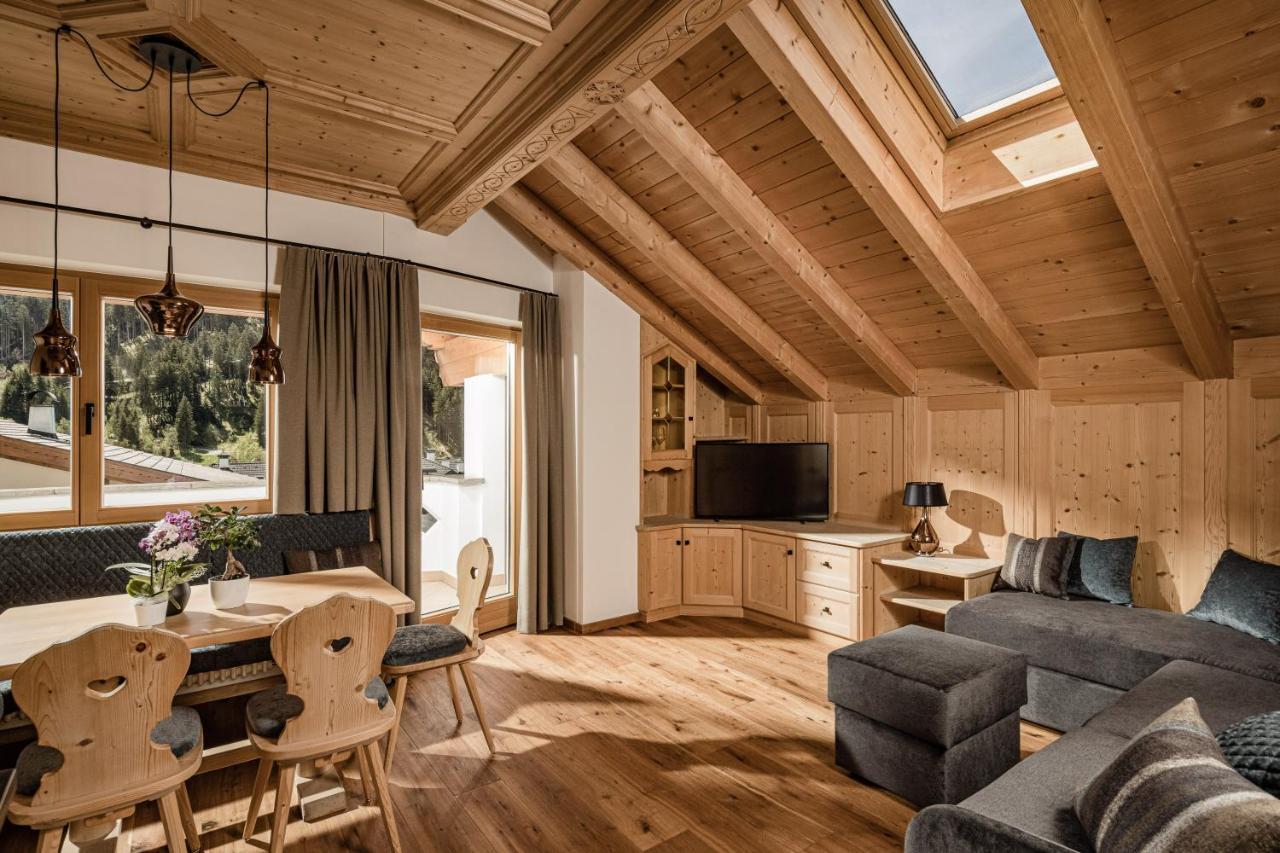 Apartments Belaval Santa Cristina Val Gardena Экстерьер фото